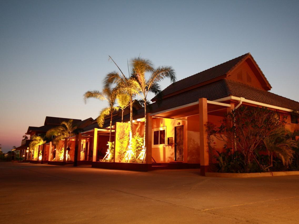 Oyo 245 Sweet Sense Jomtien Resort פאטאיה מראה חיצוני תמונה