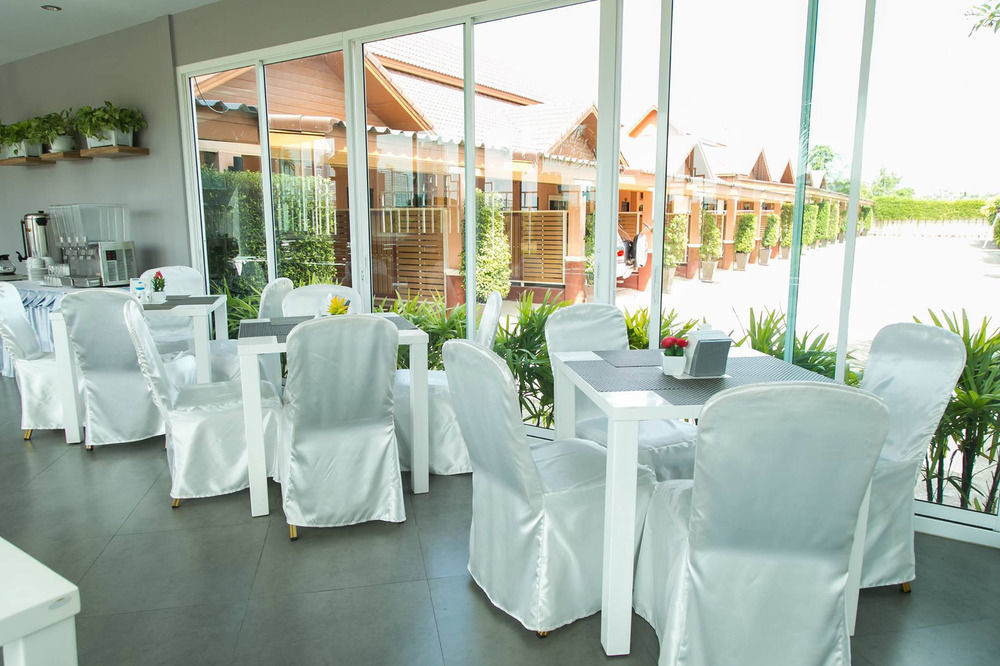 Oyo 245 Sweet Sense Jomtien Resort פאטאיה מראה חיצוני תמונה